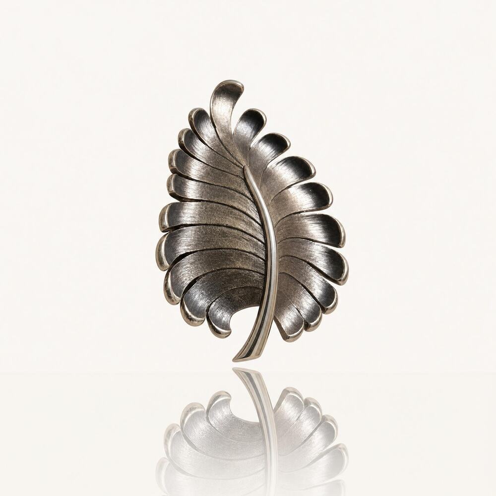 Vintage Mid-Century Leaf Brooch Silver Gold Tone Brushed Metal Pin 1950s 1960s